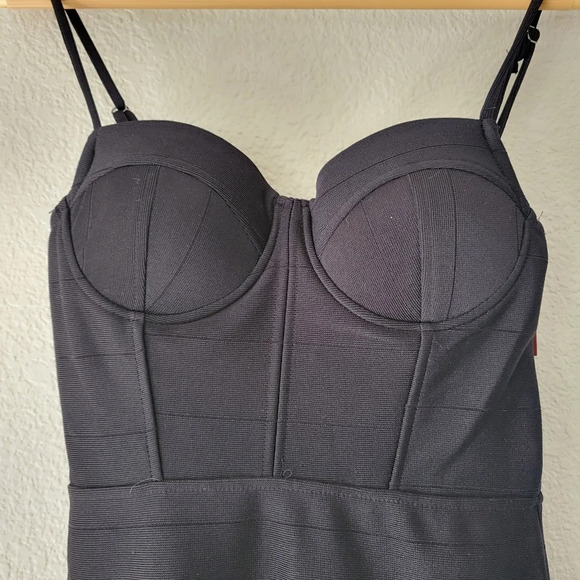 NWT HAUTE MONDE Solid Black Bandage Bodycon Speghetti Strap Mini Dress - Picture 4 of 10